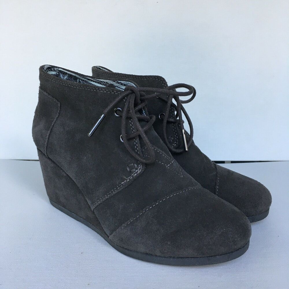 Toms Desert Wedge Size 6.5 Suede Lace Up Ankle Boots Booties Castlerock Gray